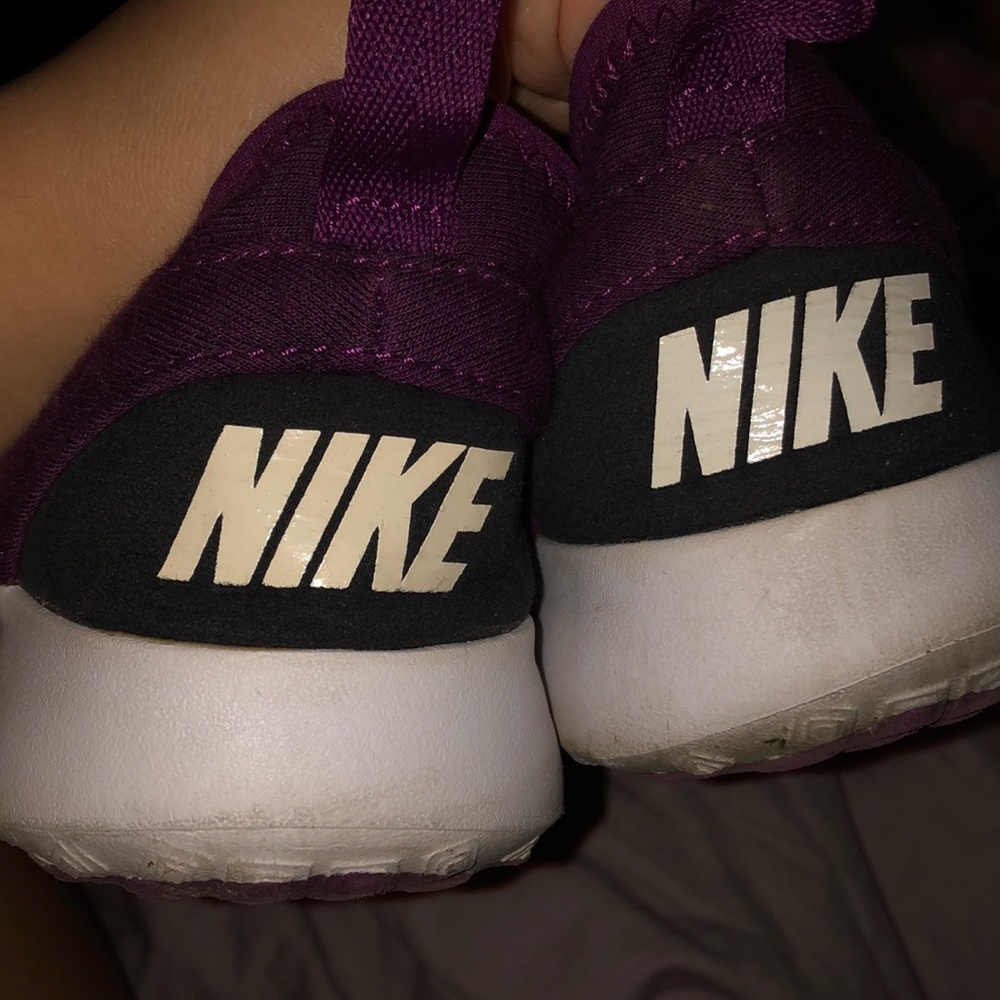 Nike’s - Picture 5 of 6